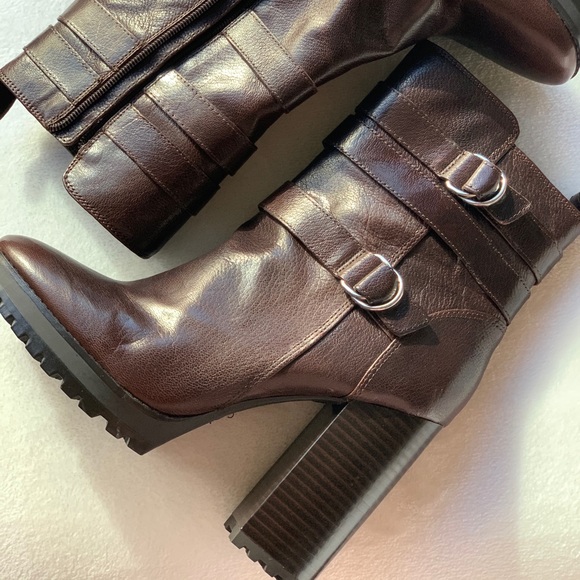 Nine West Shoes - Nine West Brown Leather Boots / Size 9